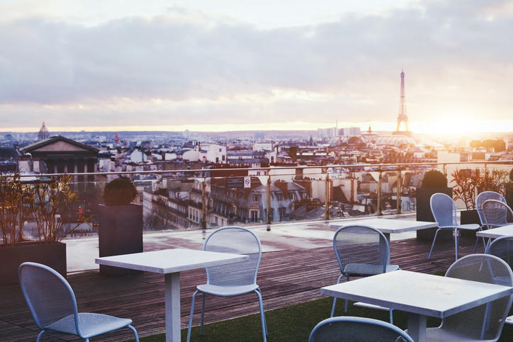 7th-floor-of-the-terrass-hotel-paris-worlds-romantic-spots-say-love.jpg