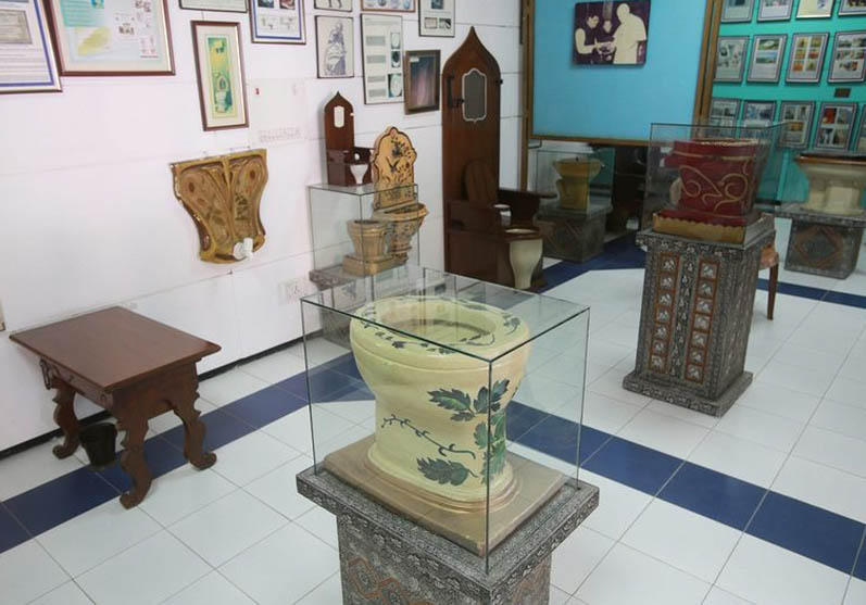 Sulabh International Museum of Toilets: Delhi, India