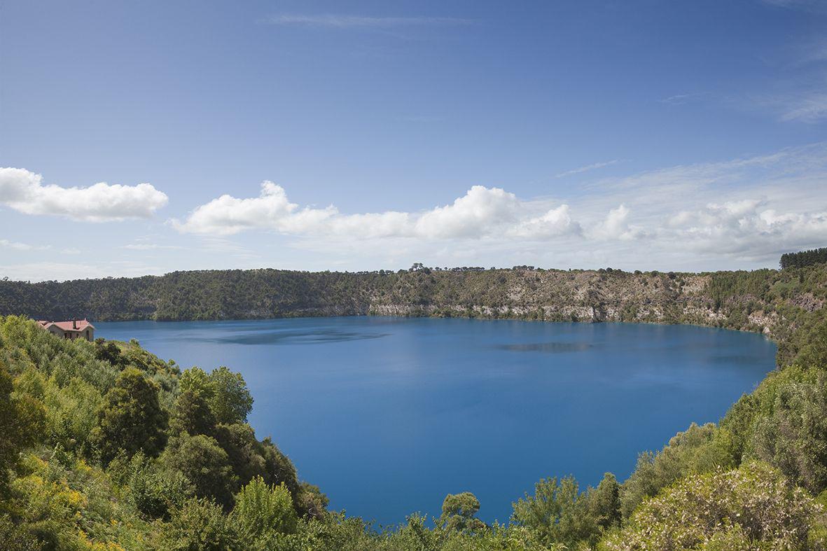 blue-lake-mount -gambier-south-australia