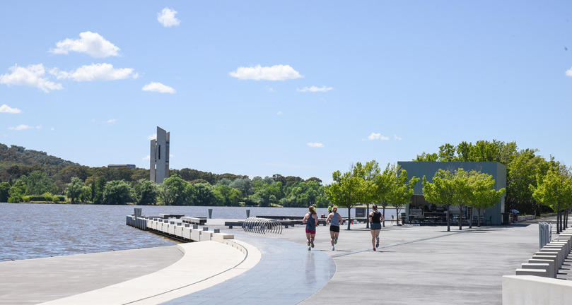 canberra-lake