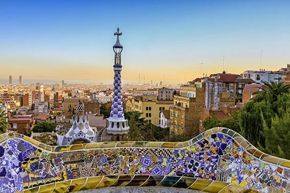 park-guell,-barcelona-spain